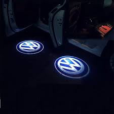 أضواء شعار السيارة